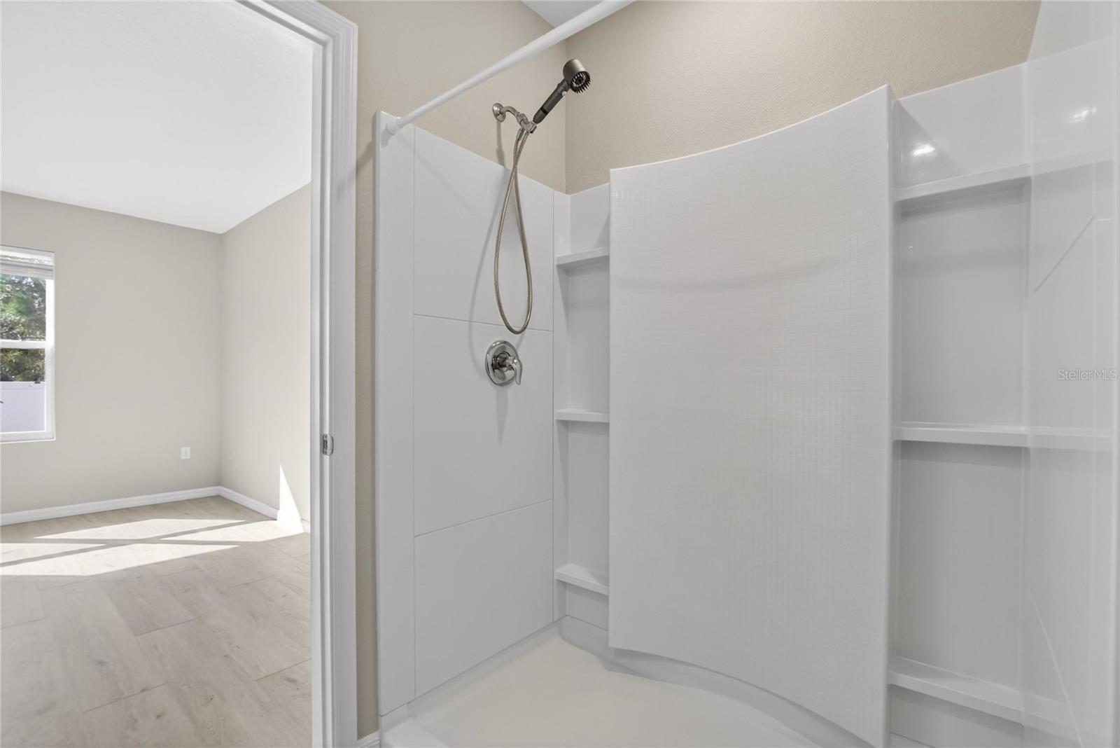 CYPRESS CREEK PH 5C-3 - Residential Lease