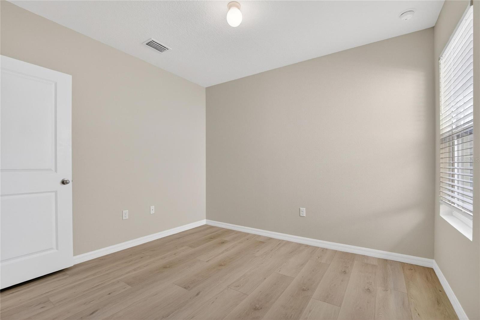 CYPRESS CREEK PH 5C-3 - Residential Lease