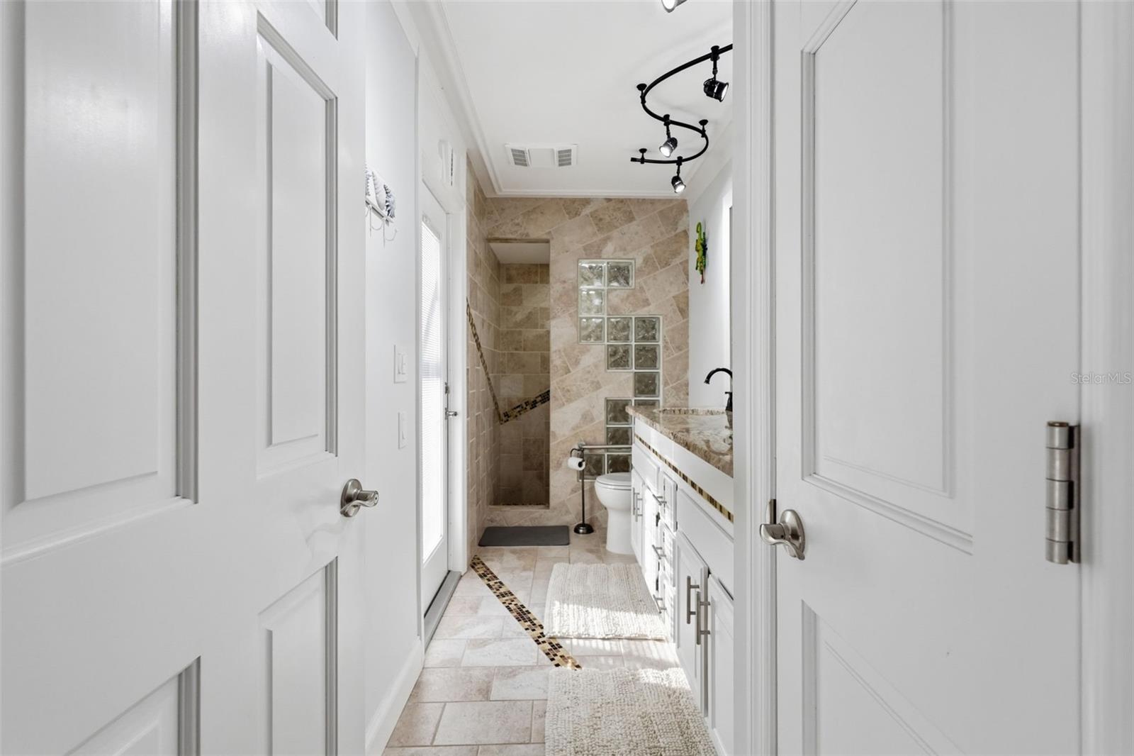 QUAIL RIDGE - Residential