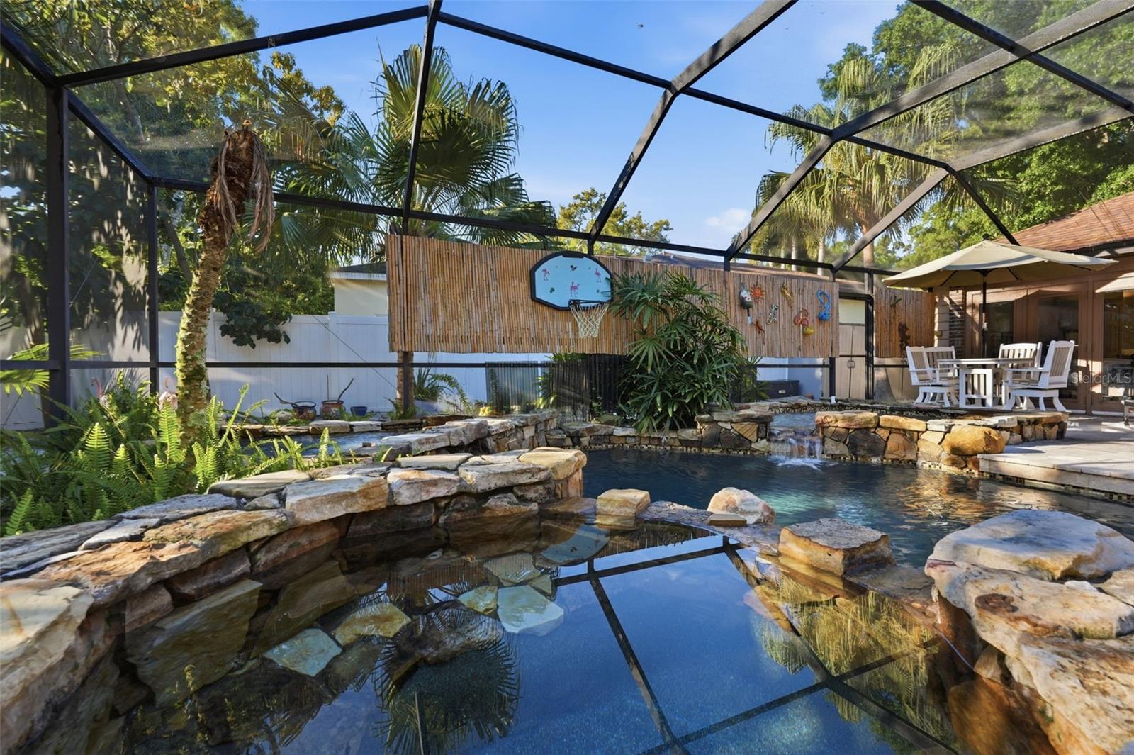 QUAIL RIDGE - Residential