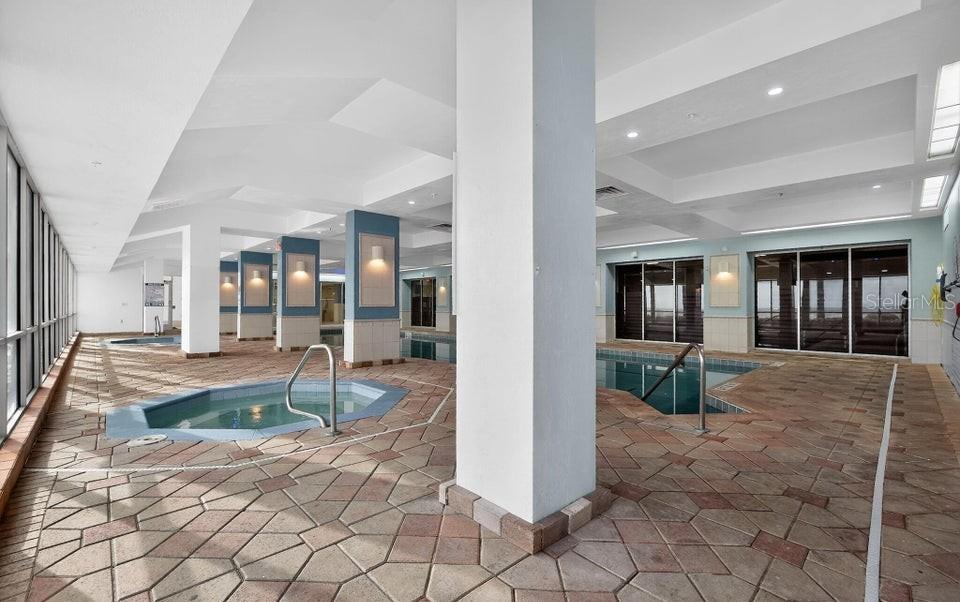 DAYTONA BEACH RESORT & CONF CENTER - Residential