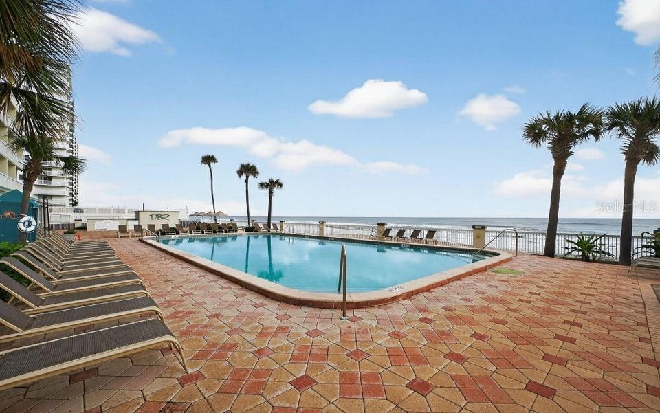 DAYTONA BEACH RESORT & CONF CENTER - Residential
