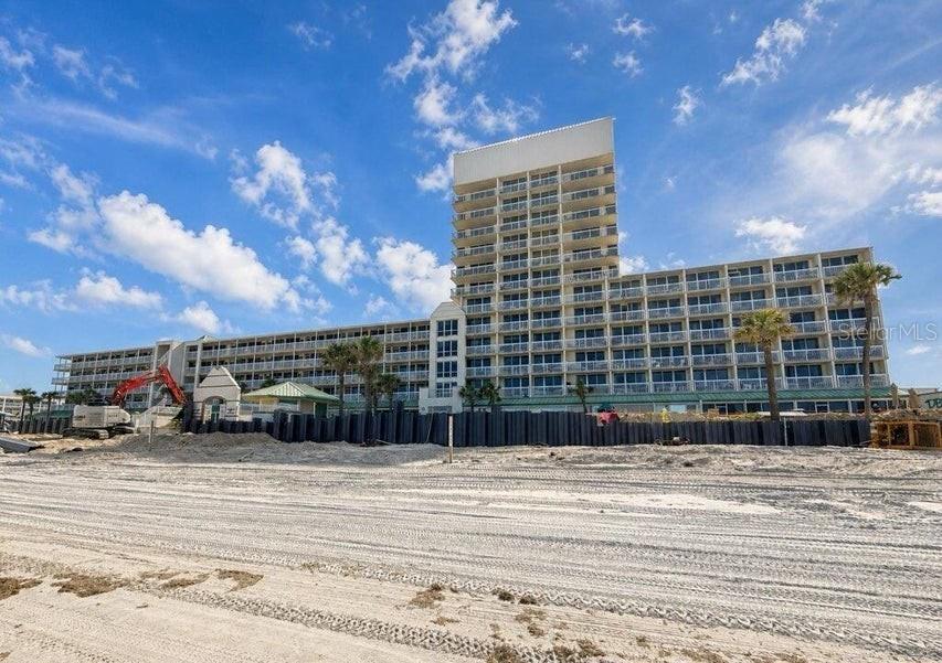 DAYTONA BEACH RESORT & CONF CENTER - Residential