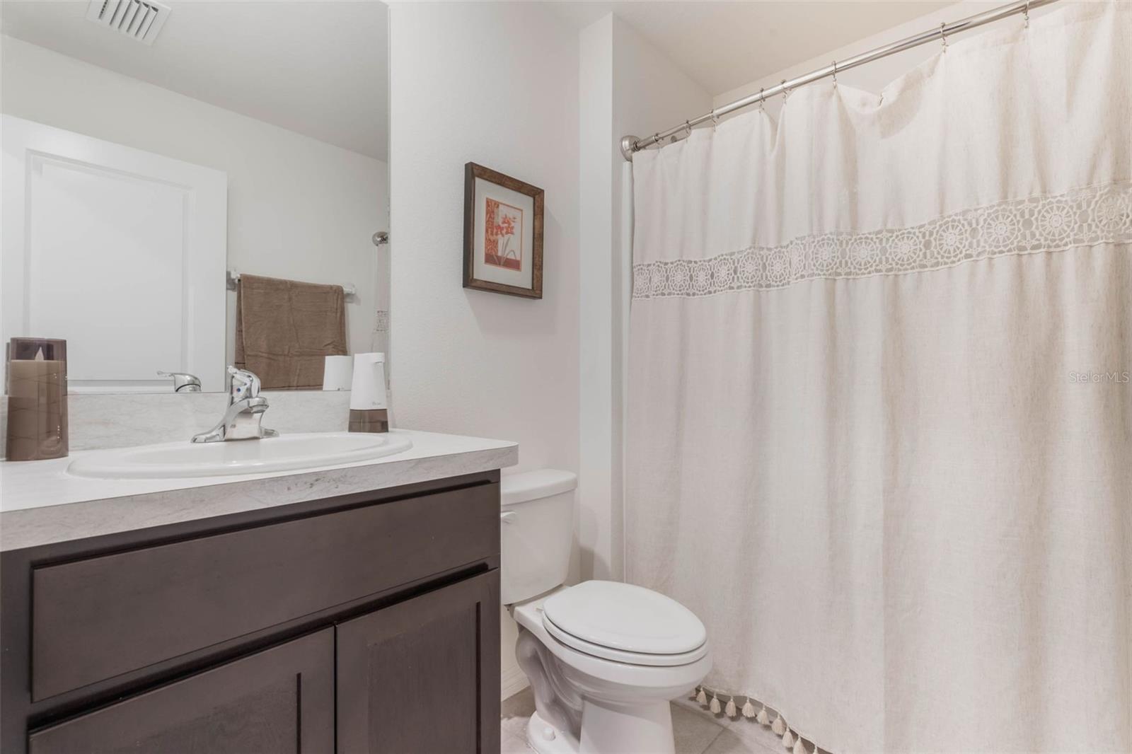 TRIUMPH SOUTH PH 1 - Residential