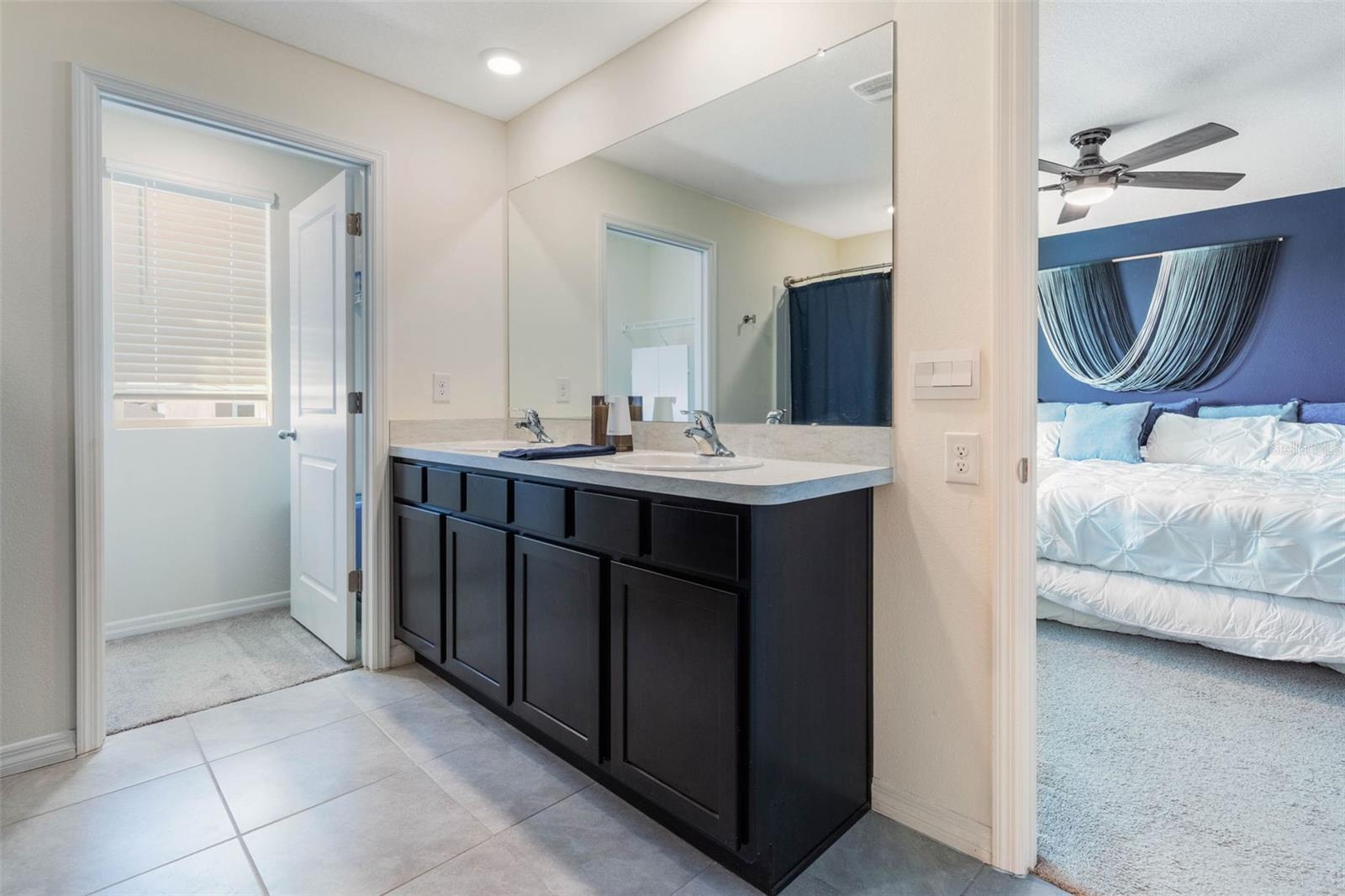 TRIUMPH SOUTH PH 1 - Residential