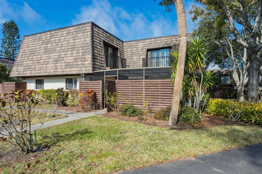 Photo of 15338 E Pond Woods Drive #15338, Tampa, FL 33618 (MLS # TB8476548)