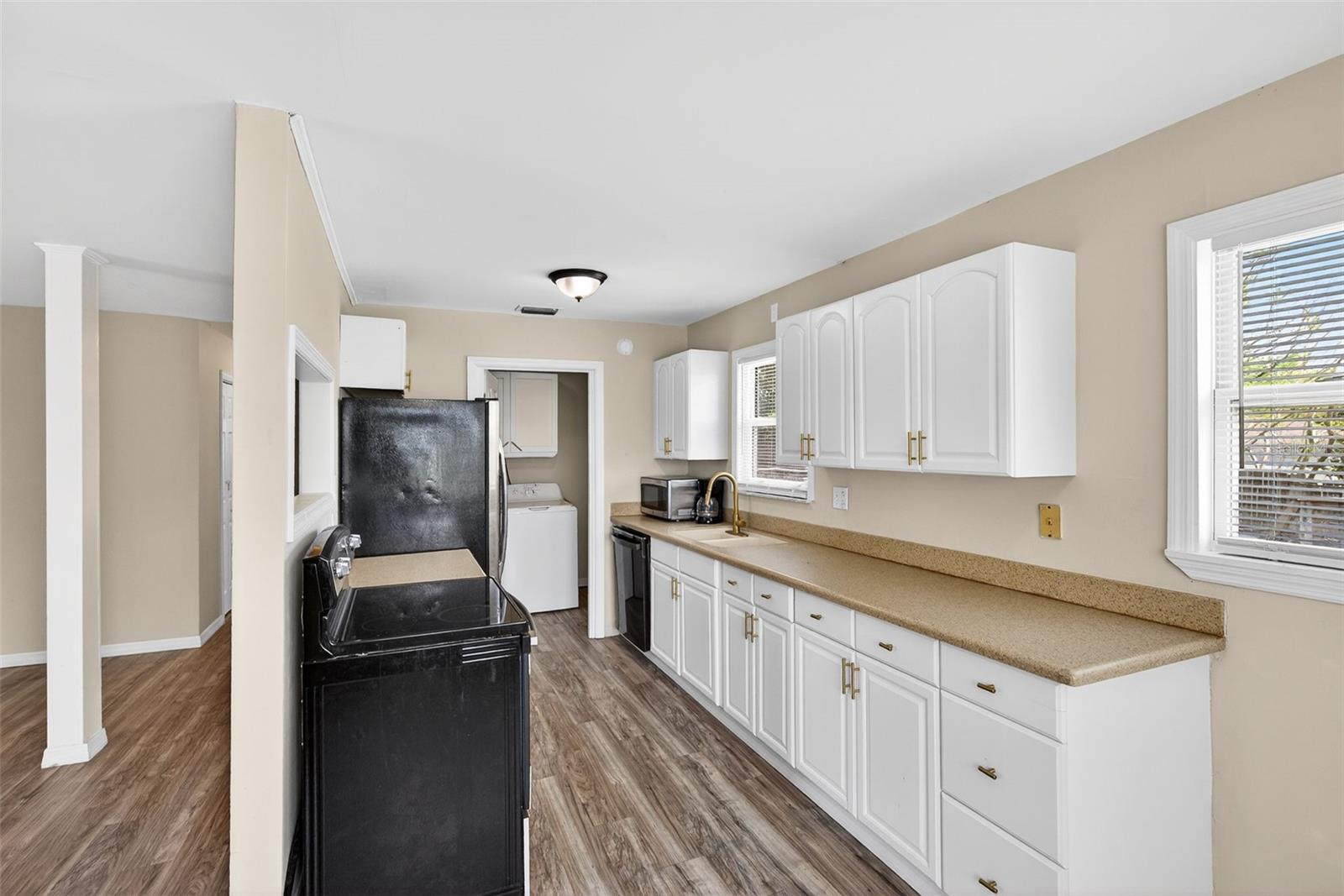 GROVELAND FARMS 21-22-25 - Residential