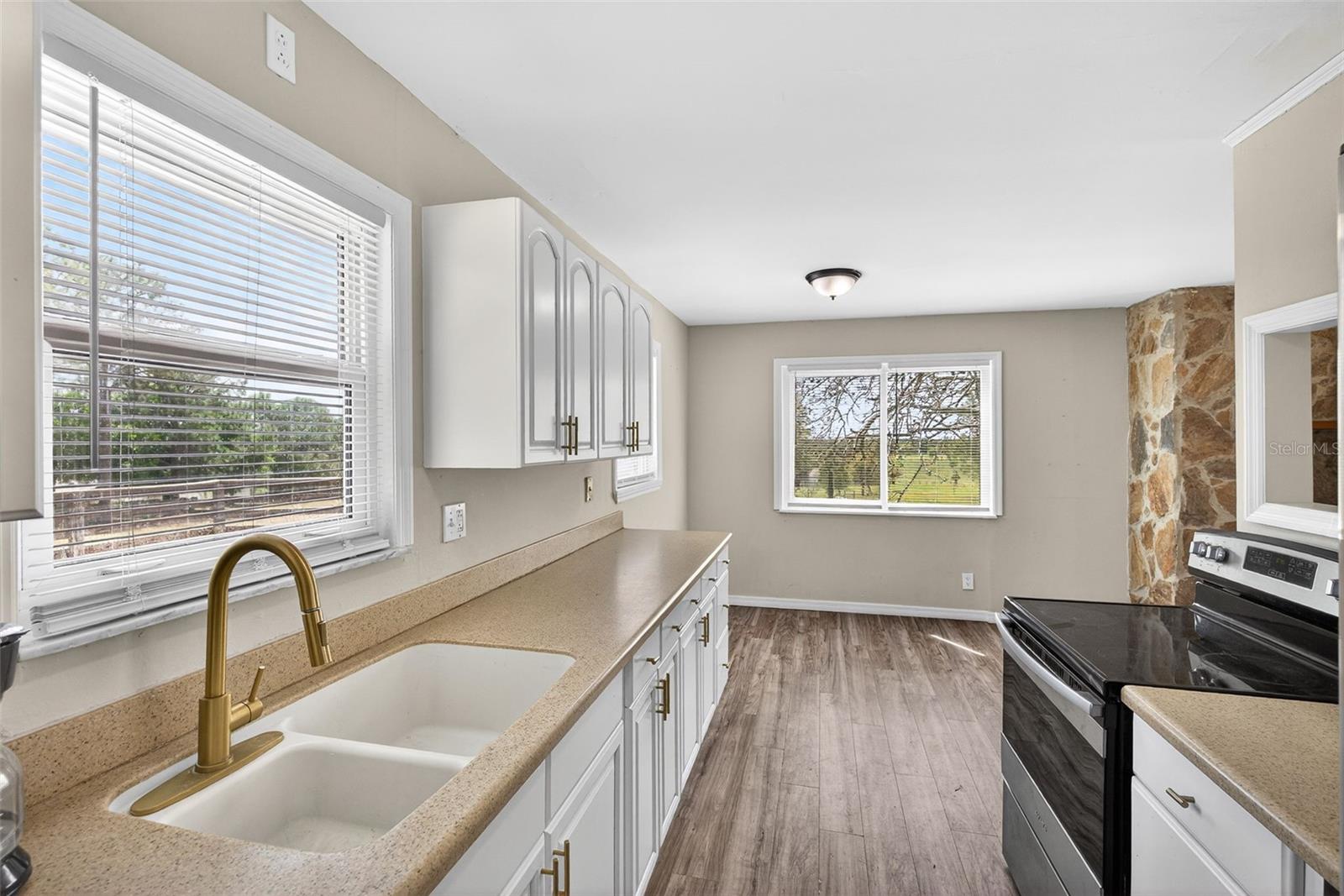 GROVELAND FARMS 21-22-25 - Residential