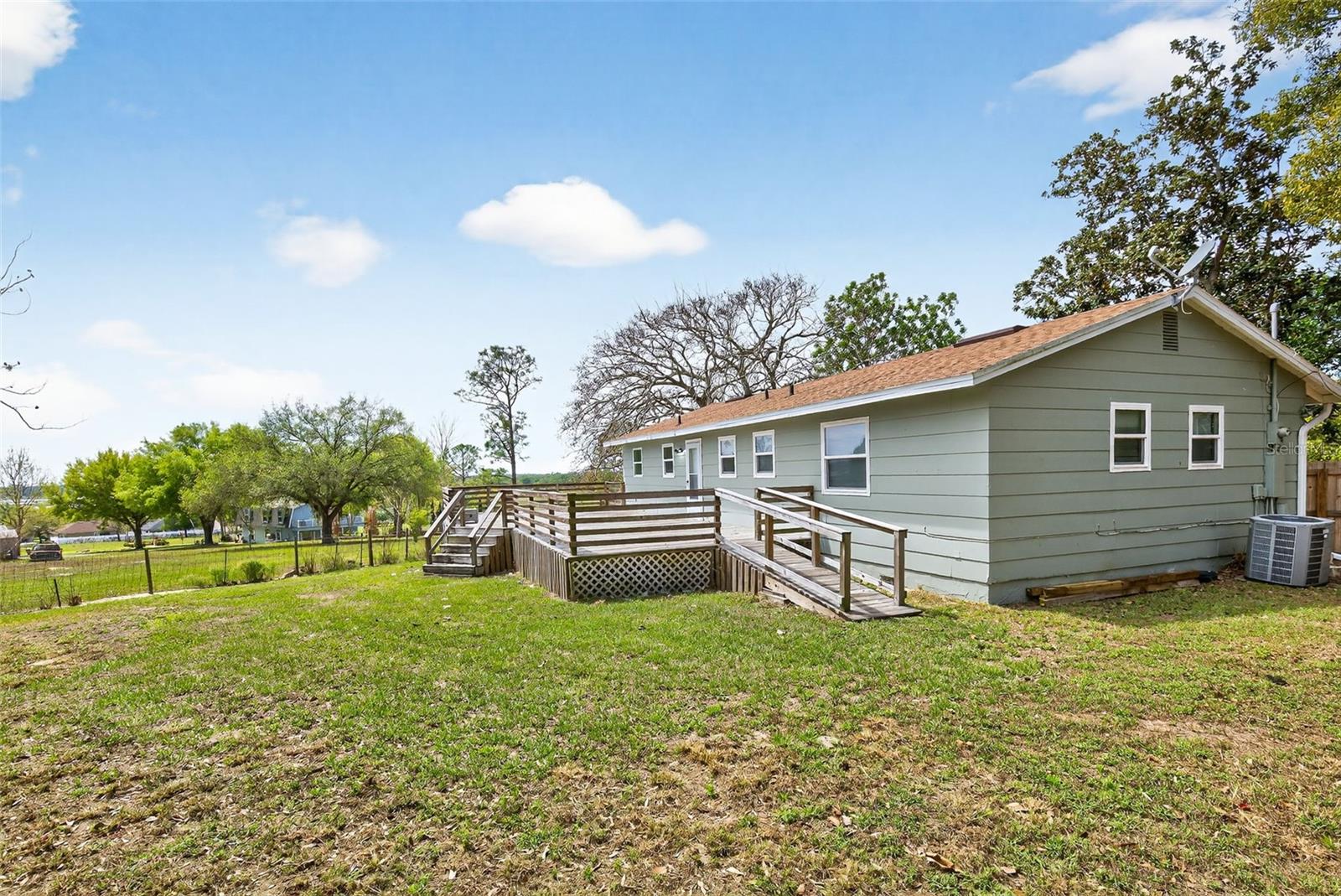 GROVELAND FARMS 21-22-25 - Residential