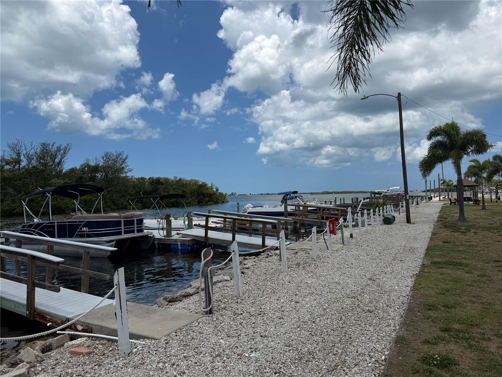 PARADISE BAY ESTATES CO-OP - Residential