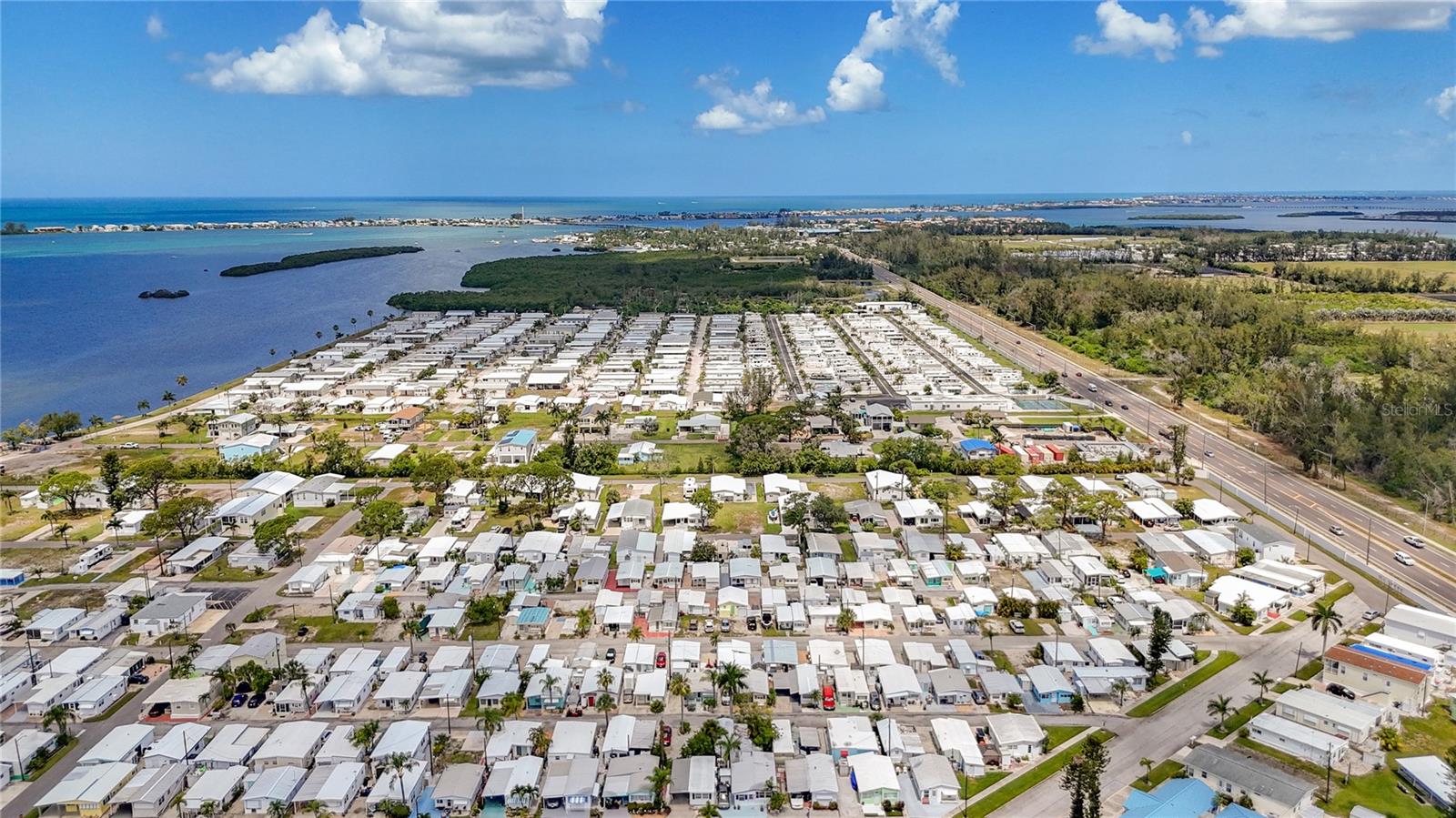 PARADISE BAY ESTATES CO-OP - Residential