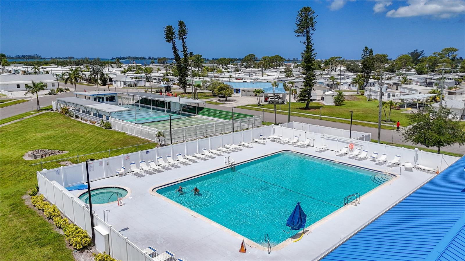PARADISE BAY ESTATES CO-OP - Residential