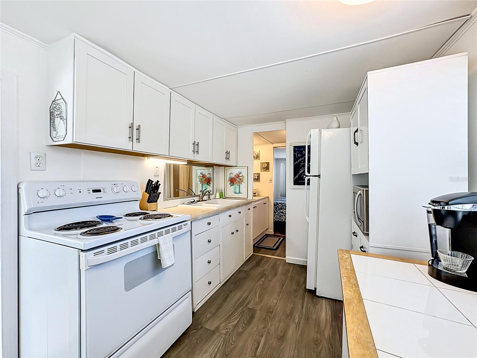PARADISE BAY ESTATES CO-OP - Residential