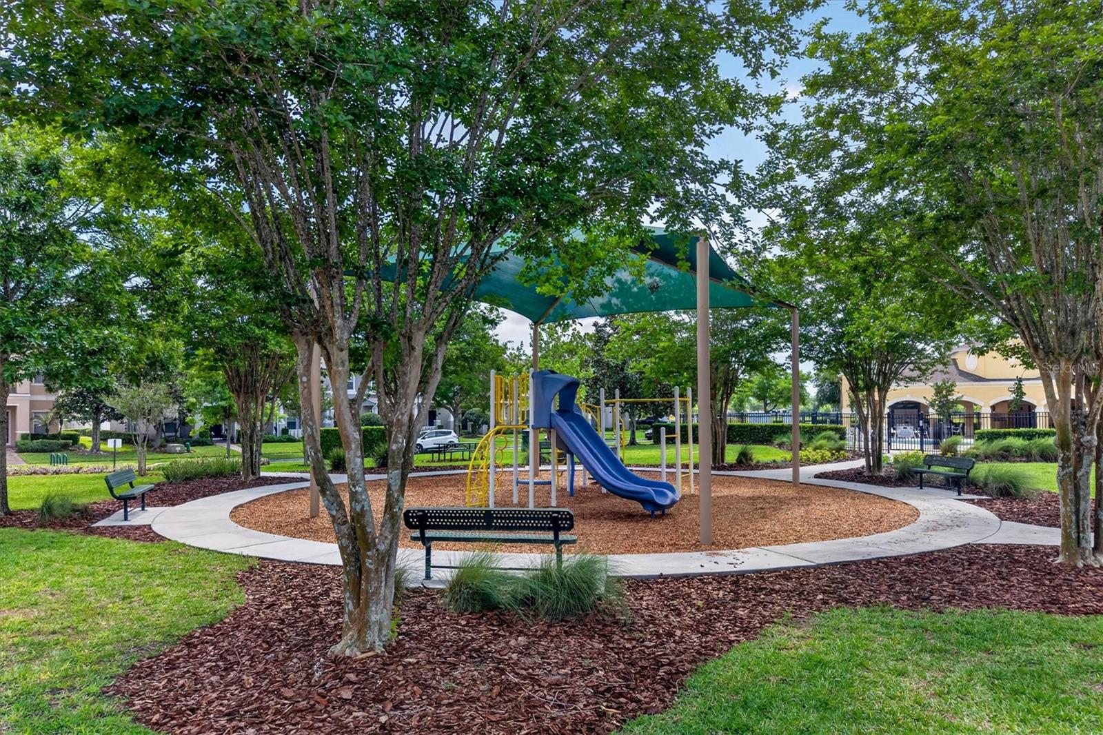 ENCLAVE/MOSS PARK - Residential