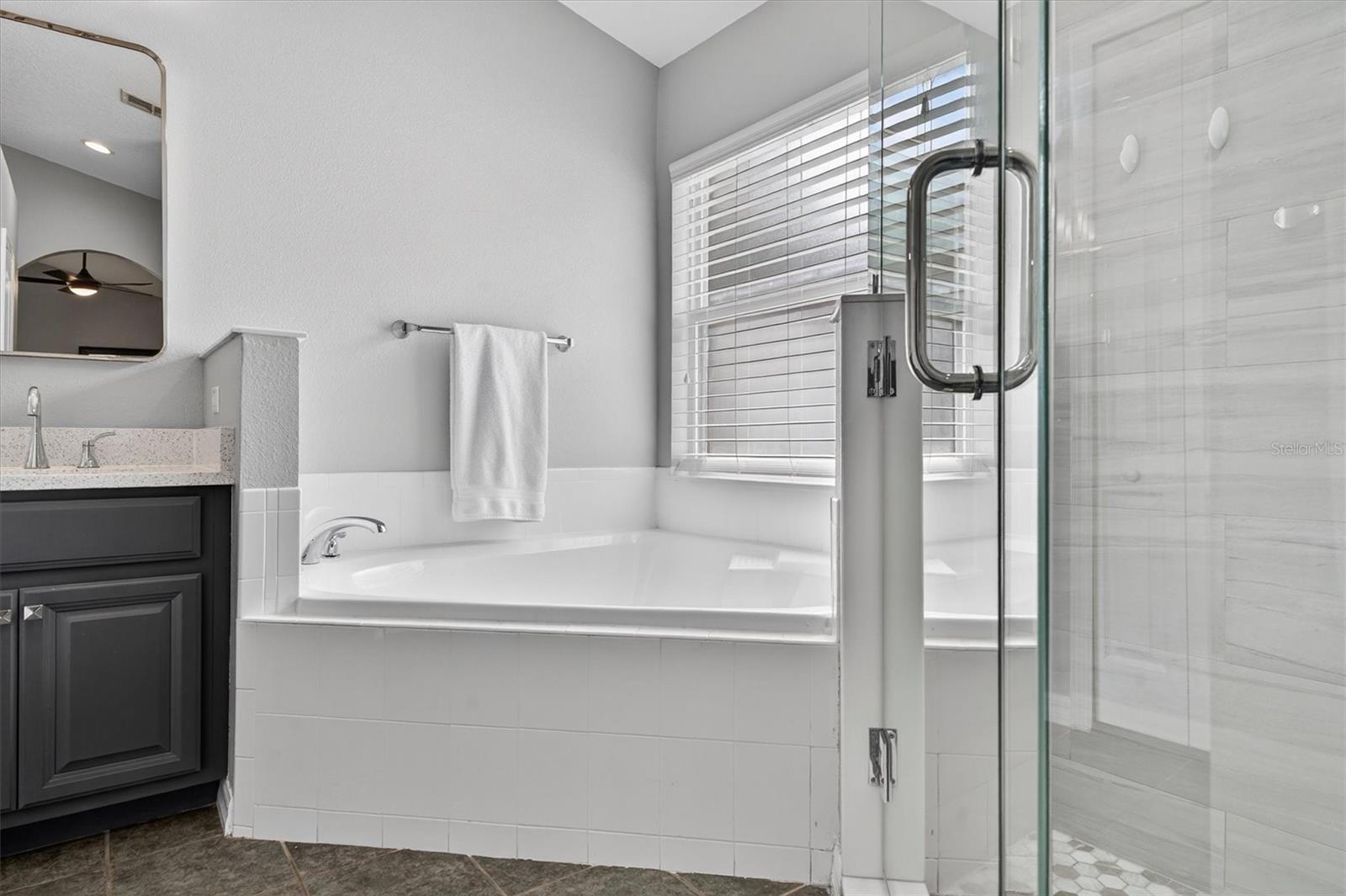 ENCLAVE/MOSS PARK - Residential