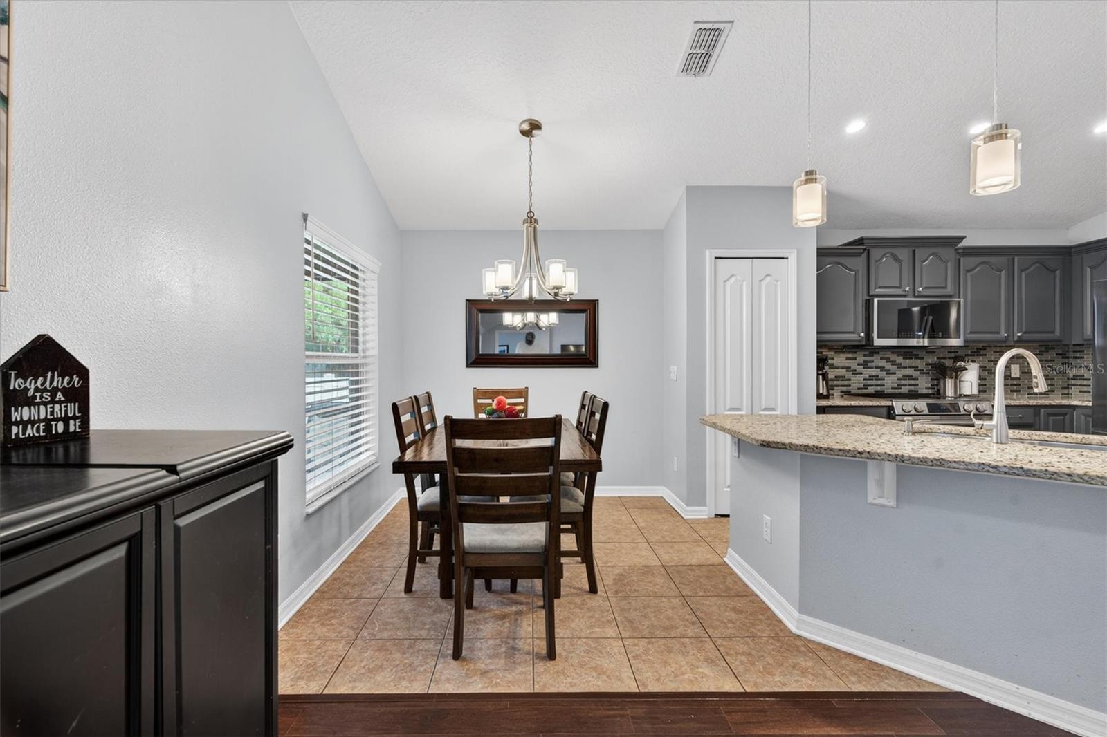 ENCLAVE/MOSS PARK - Residential