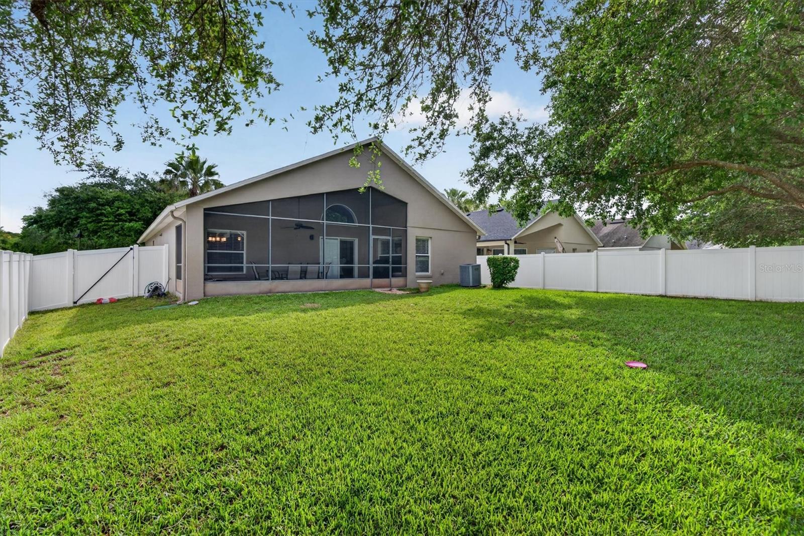 ENCLAVE/MOSS PARK - Residential