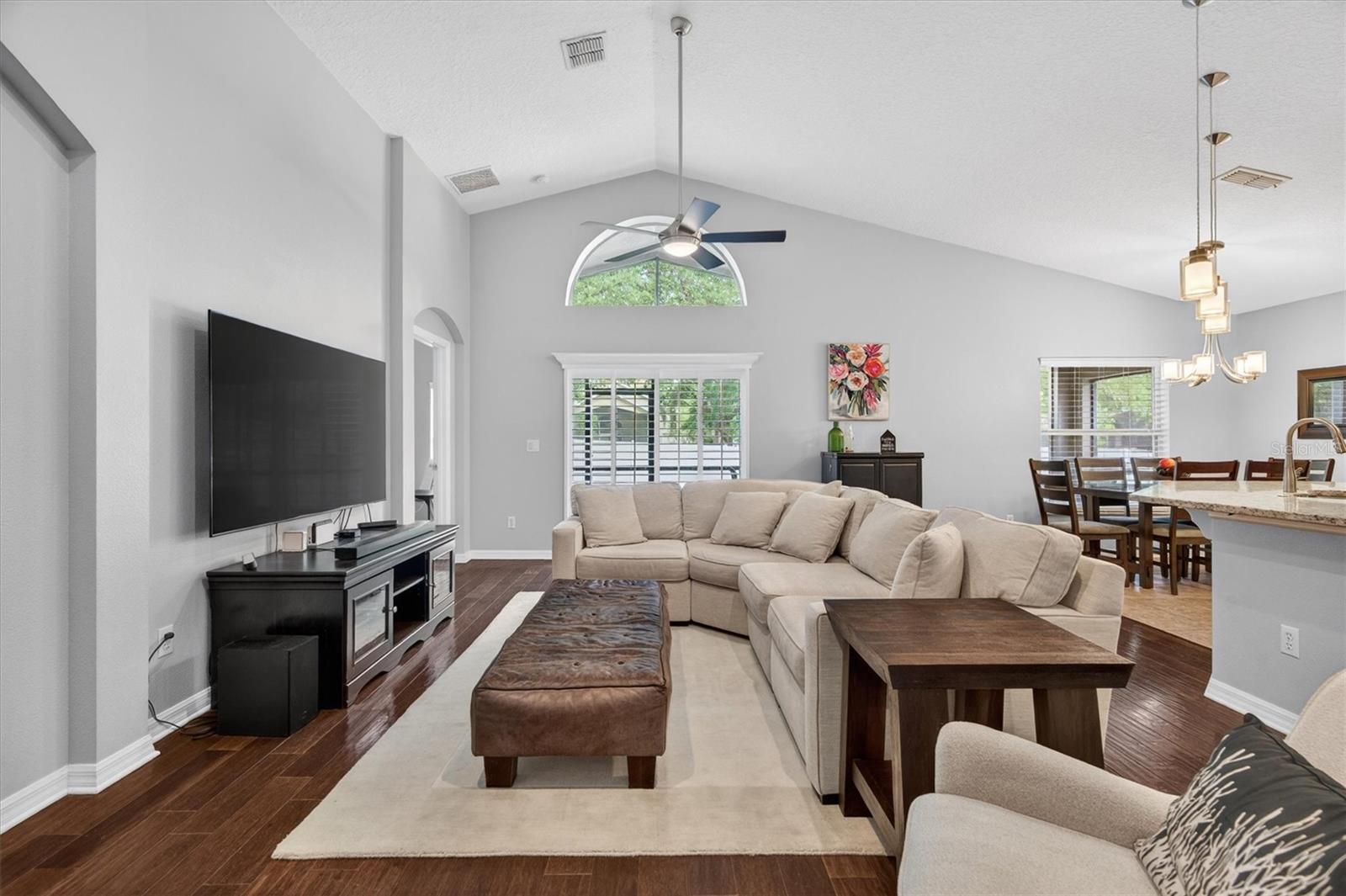 ENCLAVE/MOSS PARK - Residential