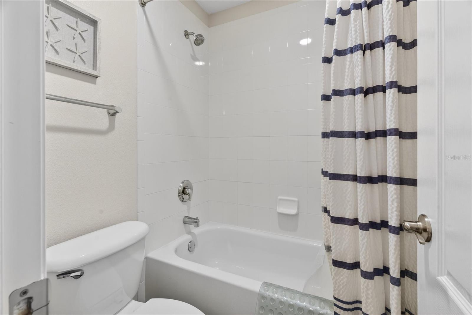 ENCLAVE/MOSS PARK - Residential