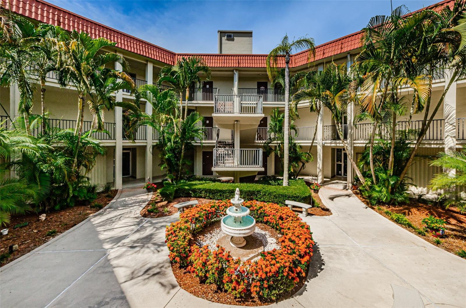 2700 BAYSHORE BOULEVARD 2201