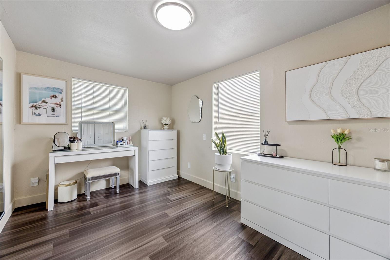 FAIRVIEW GARDENS - Residential