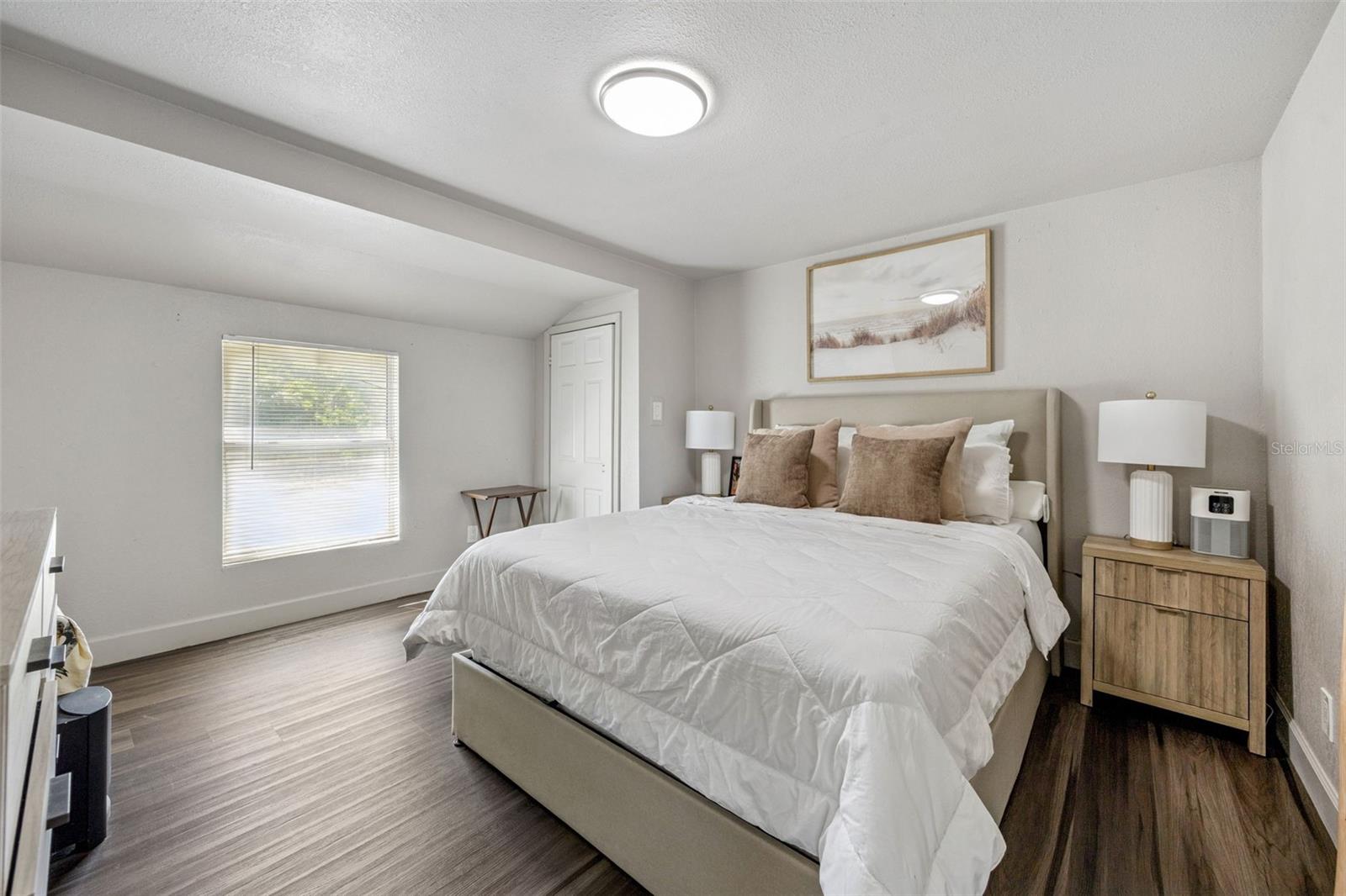 FAIRVIEW GARDENS - Residential