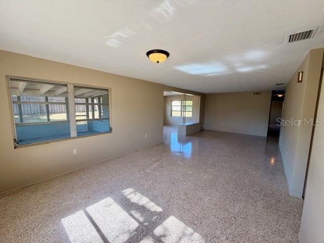 WOODLAND HILLS - Residential