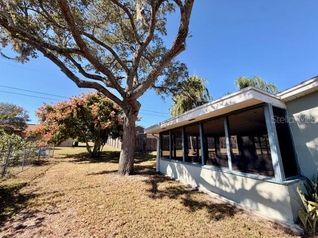 WOODLAND HILLS - Residential