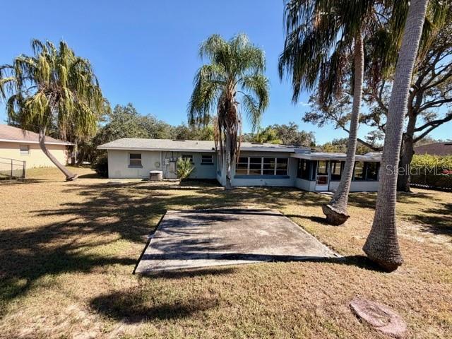 WOODLAND HILLS - Residential