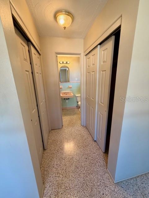 WOODLAND HILLS - Residential