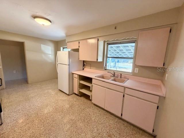 WOODLAND HILLS - Residential