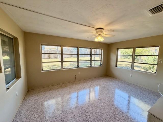 WOODLAND HILLS - Residential