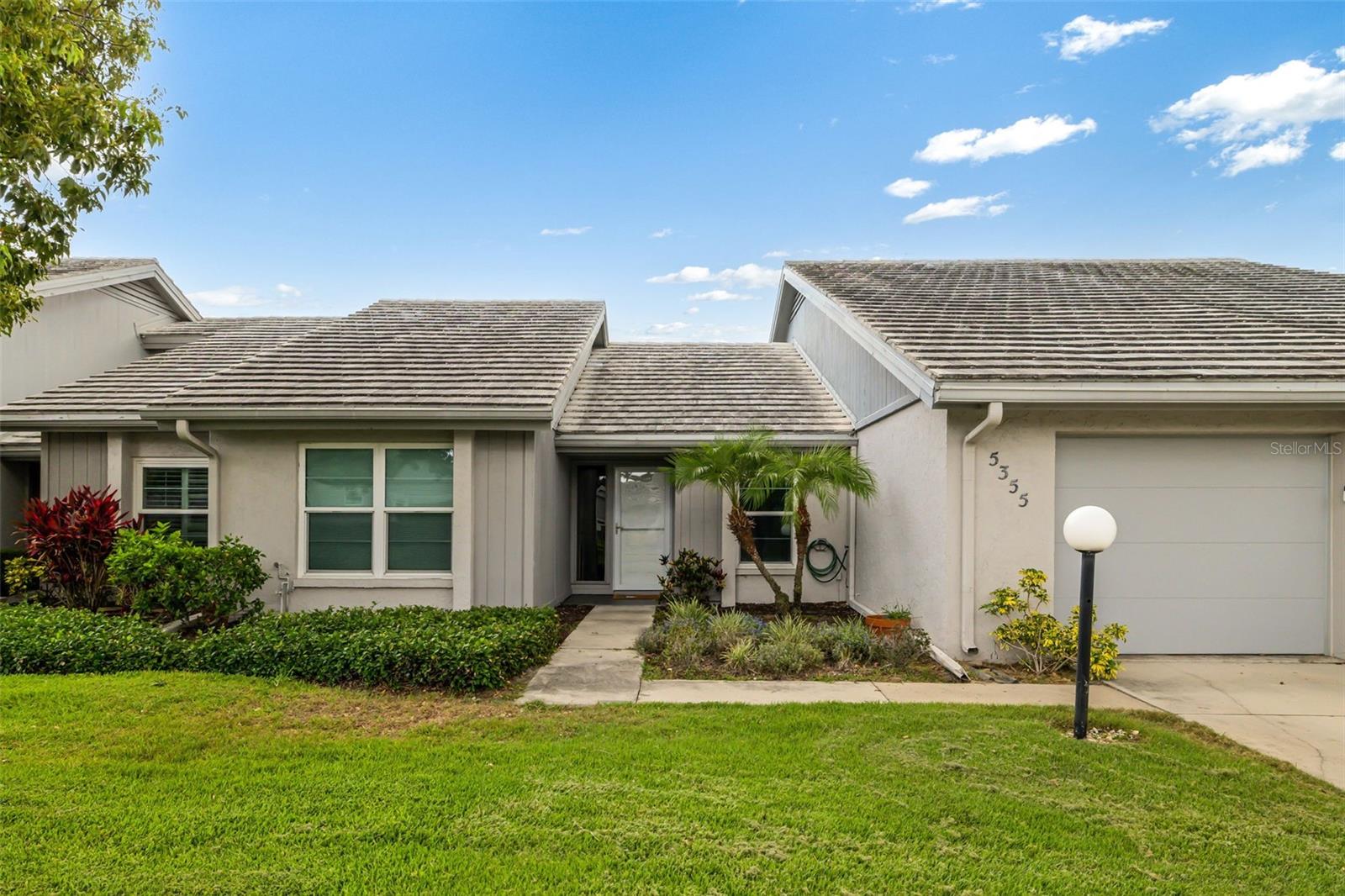 5355 CRESTLAKE BOULEVARD 65