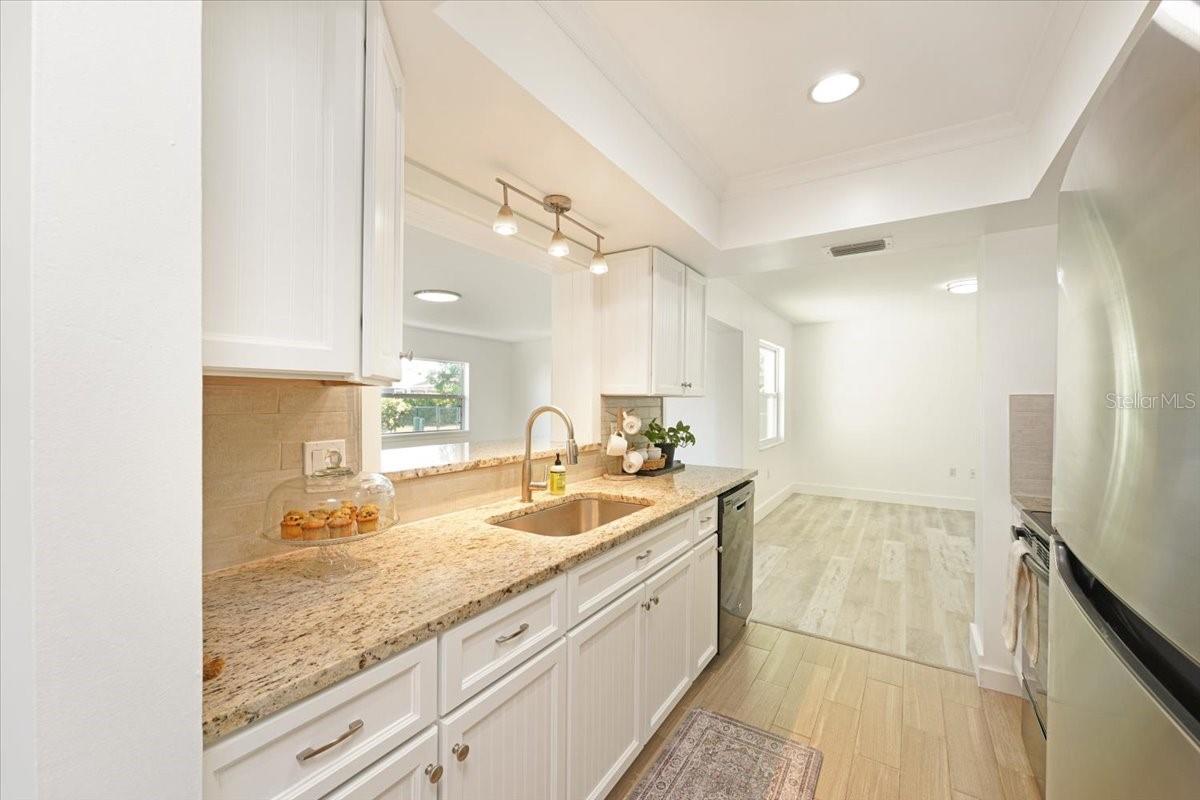 VILLAGE GREEN OF BRADENTON - Residential