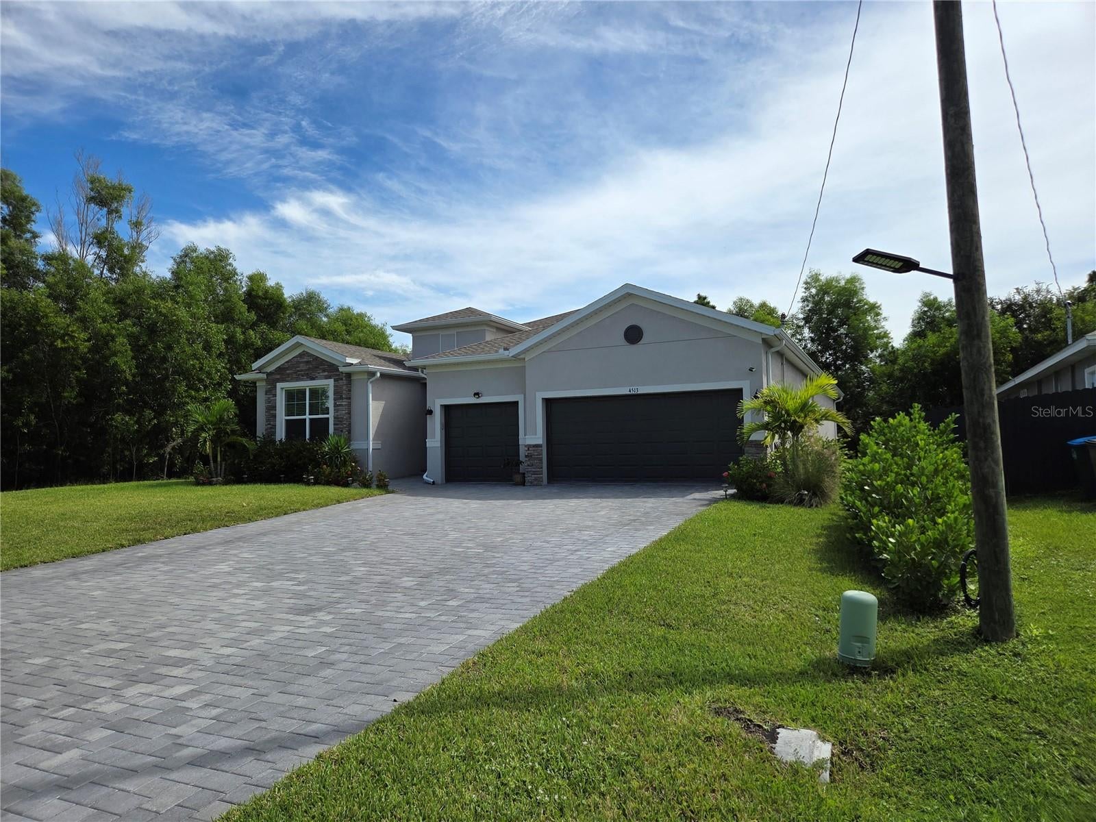 4513 NW 35TH AVENUE