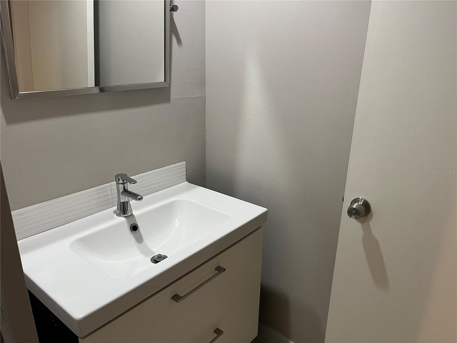 MIDDLEBROOK PINES PH 04 - Residential