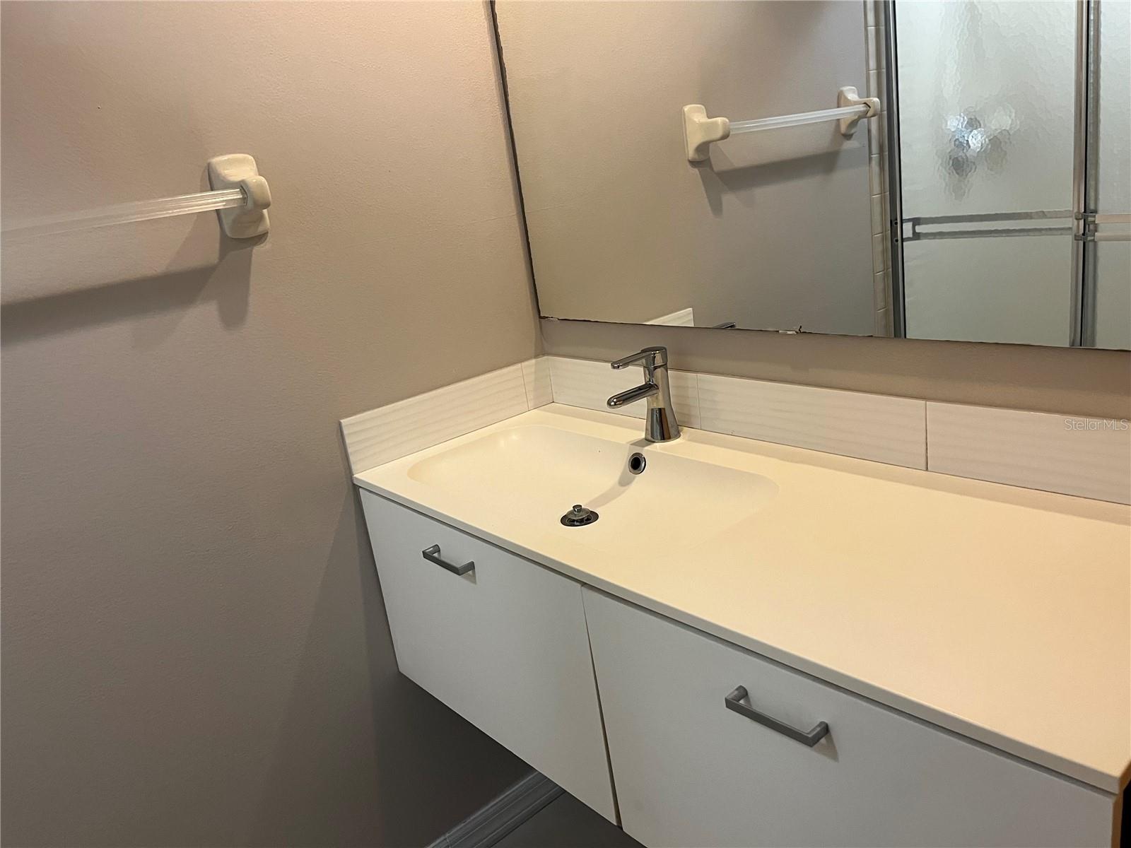 MIDDLEBROOK PINES PH 04 - Residential