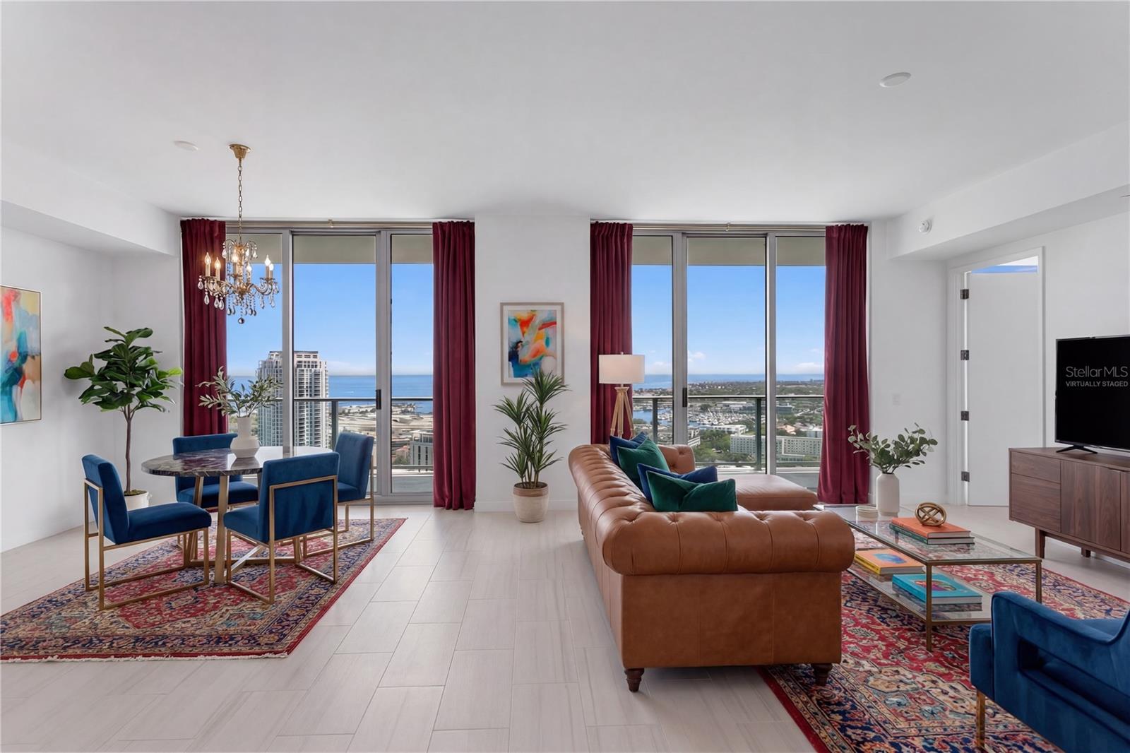 CONDO RESIDENCES AT 400 CENTRAL - Residential