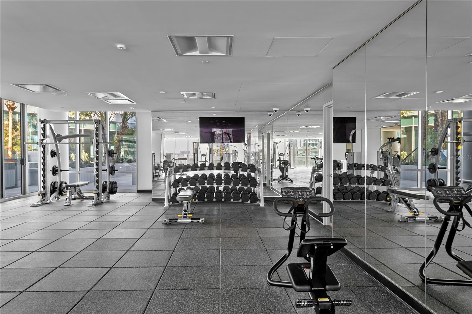 CONDO RESIDENCES AT 400 CENTRAL - Residential