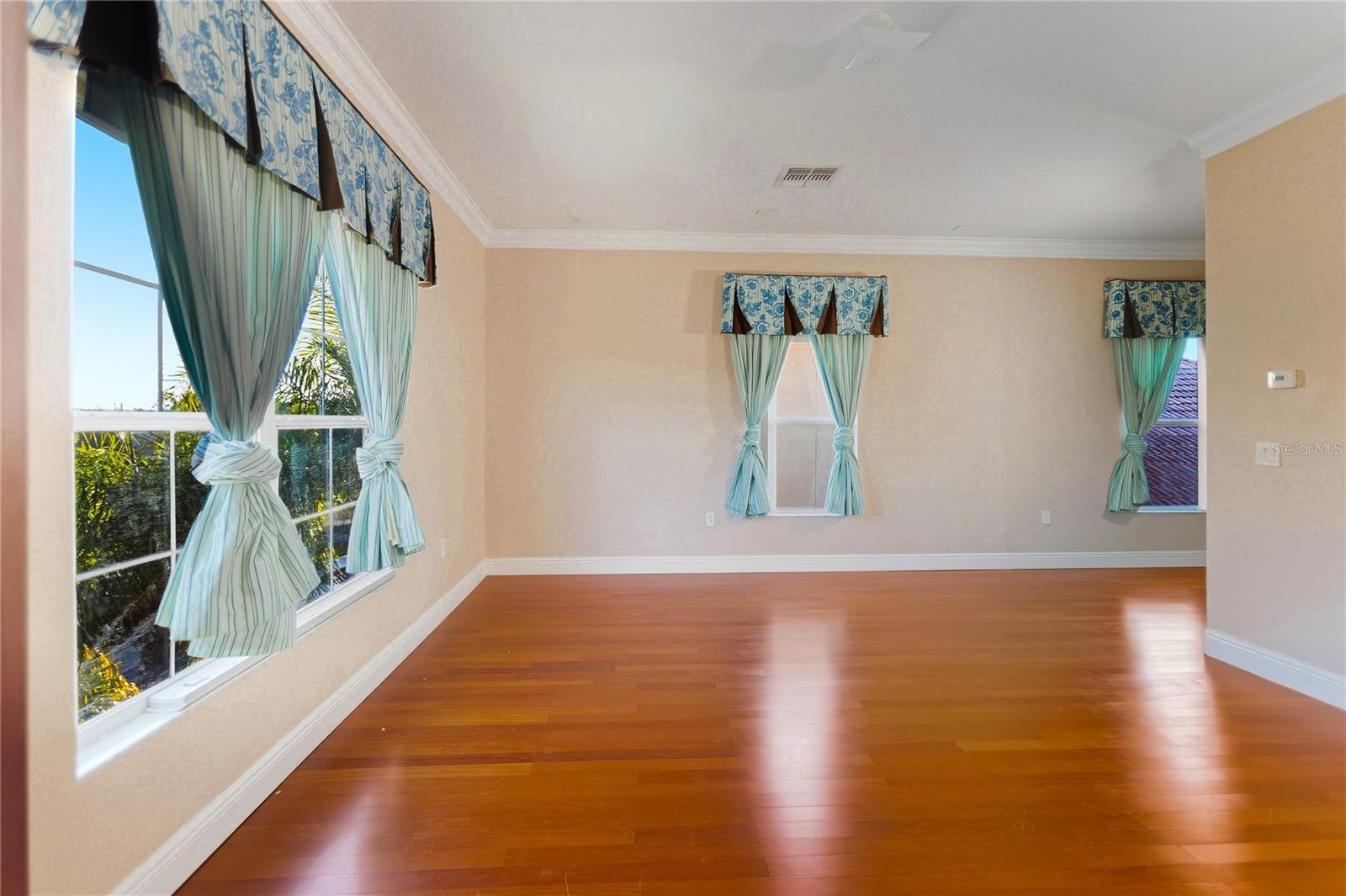 BELLALAGO PH 3M - Residential