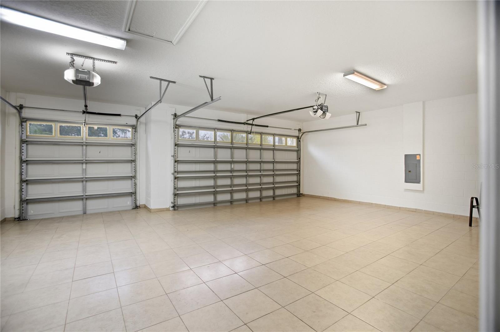 BELLALAGO PH 3M - Residential