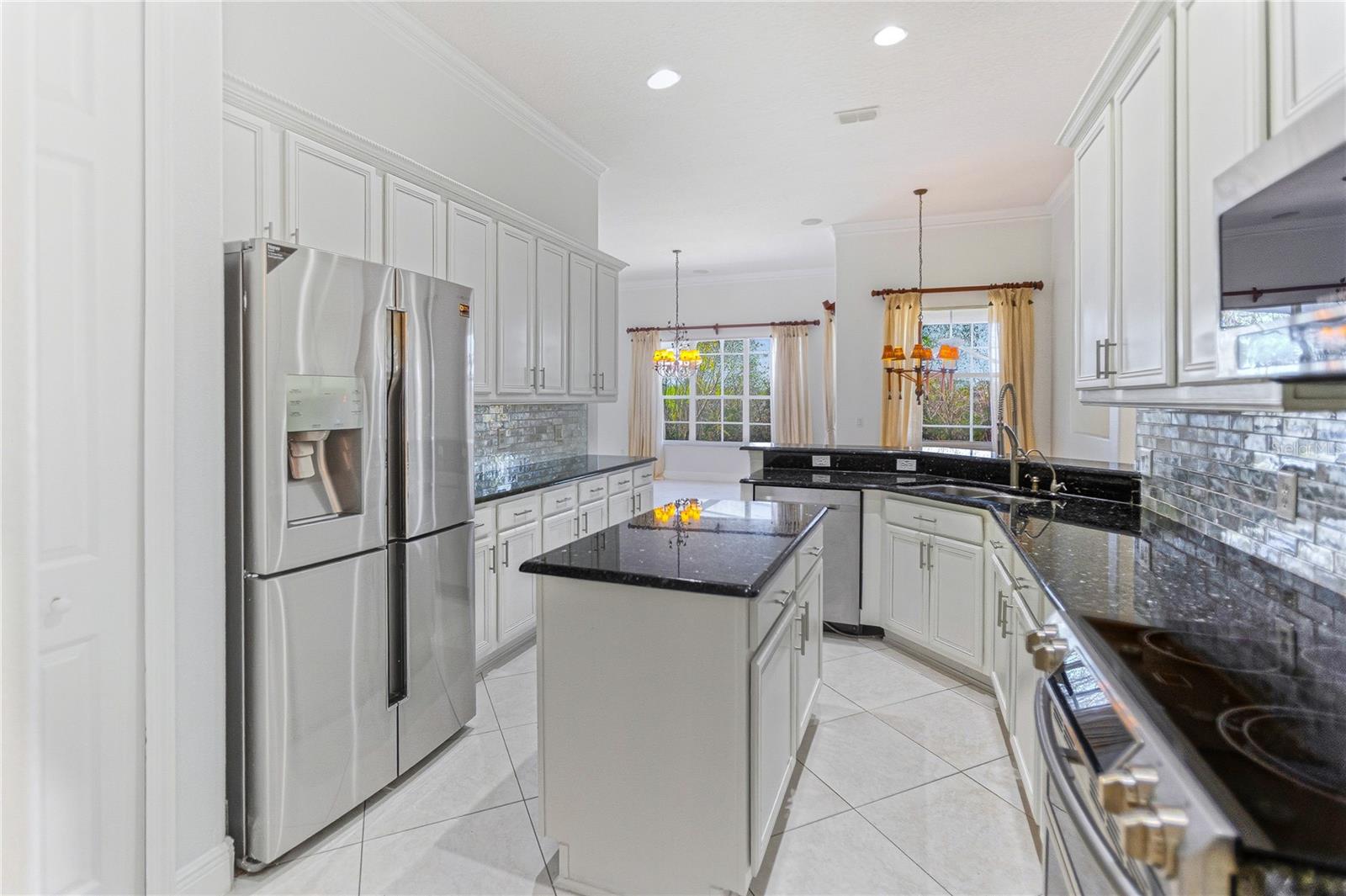 BELLALAGO PH 3M - Residential