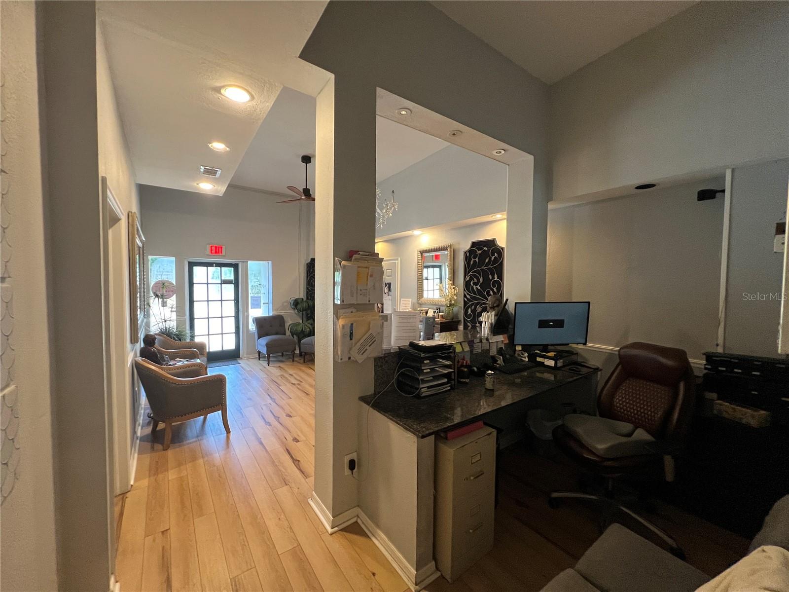 OSCAWANA - Commercial Lease