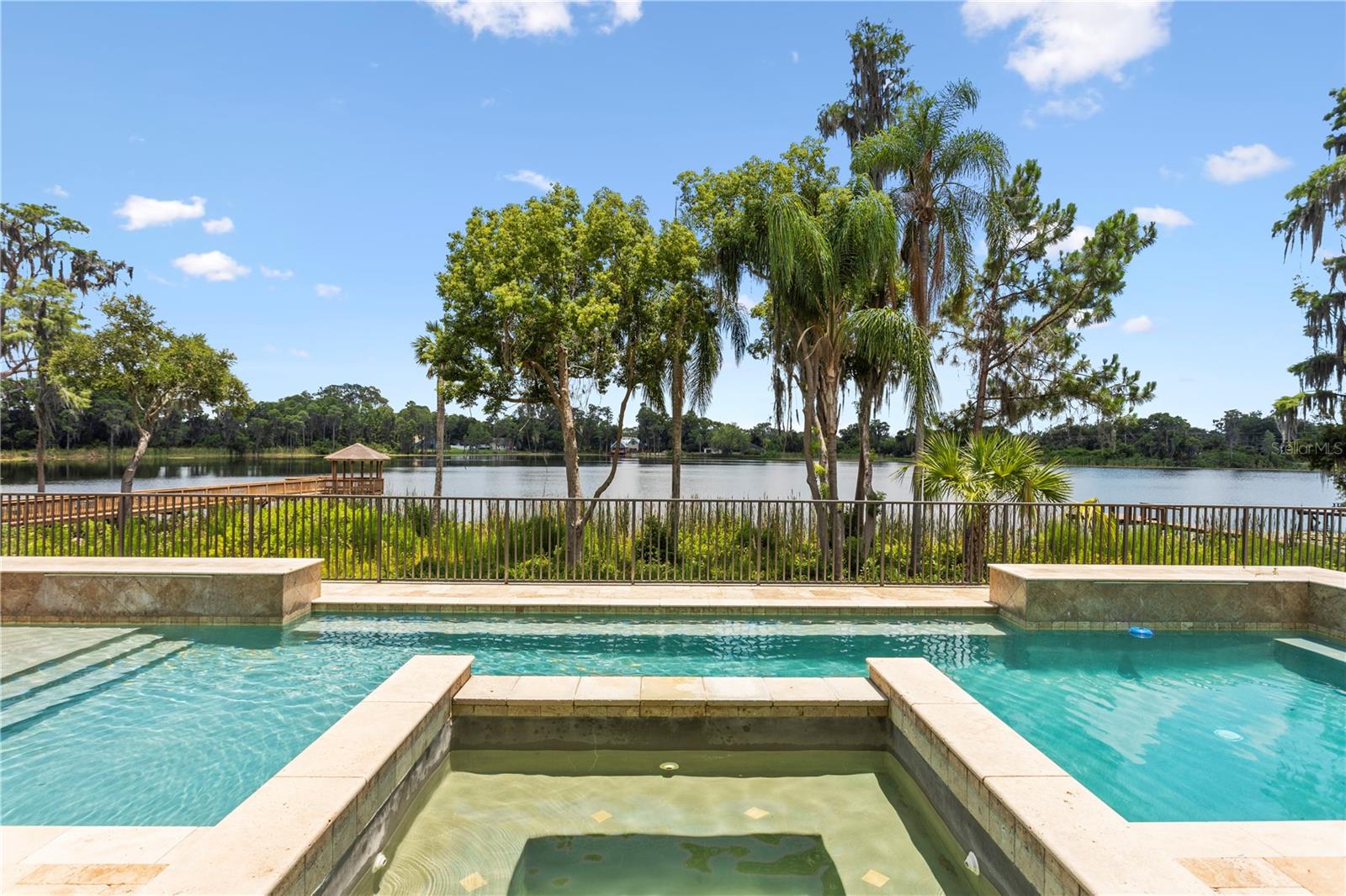 KEYSTONE SHORES ESTATES - Residential