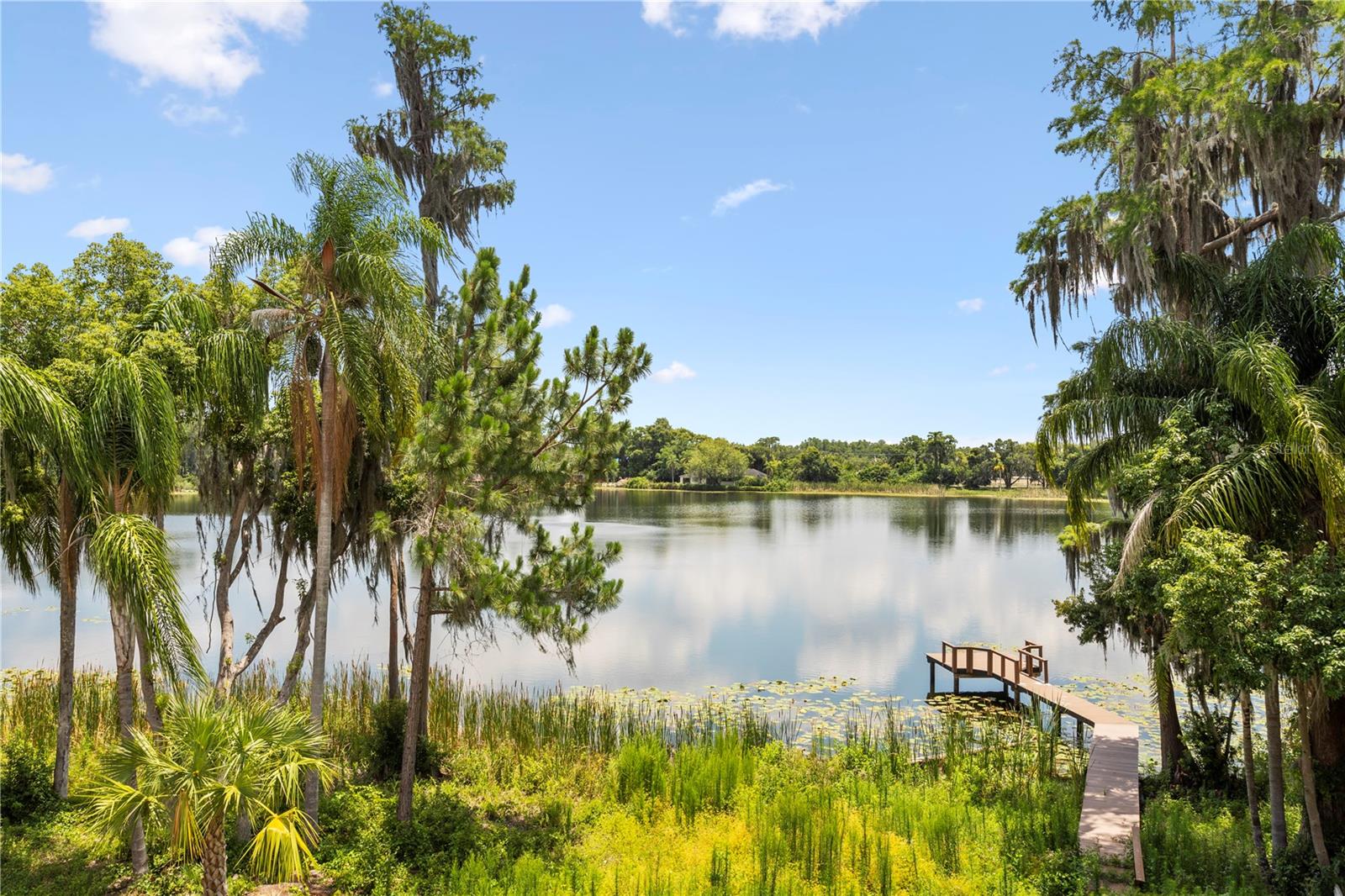 KEYSTONE SHORES ESTATES - Residential