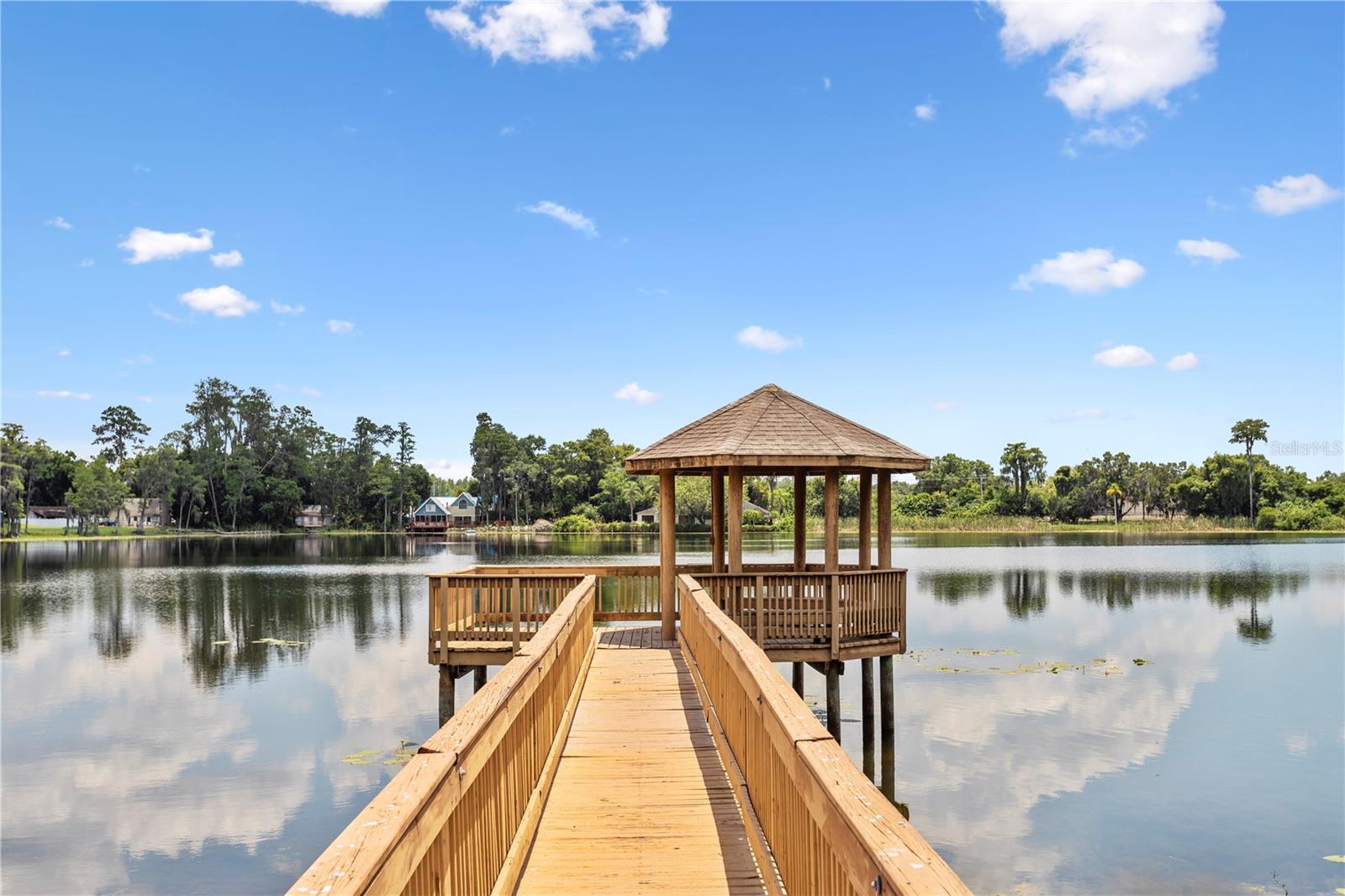 KEYSTONE SHORES ESTATES - Residential