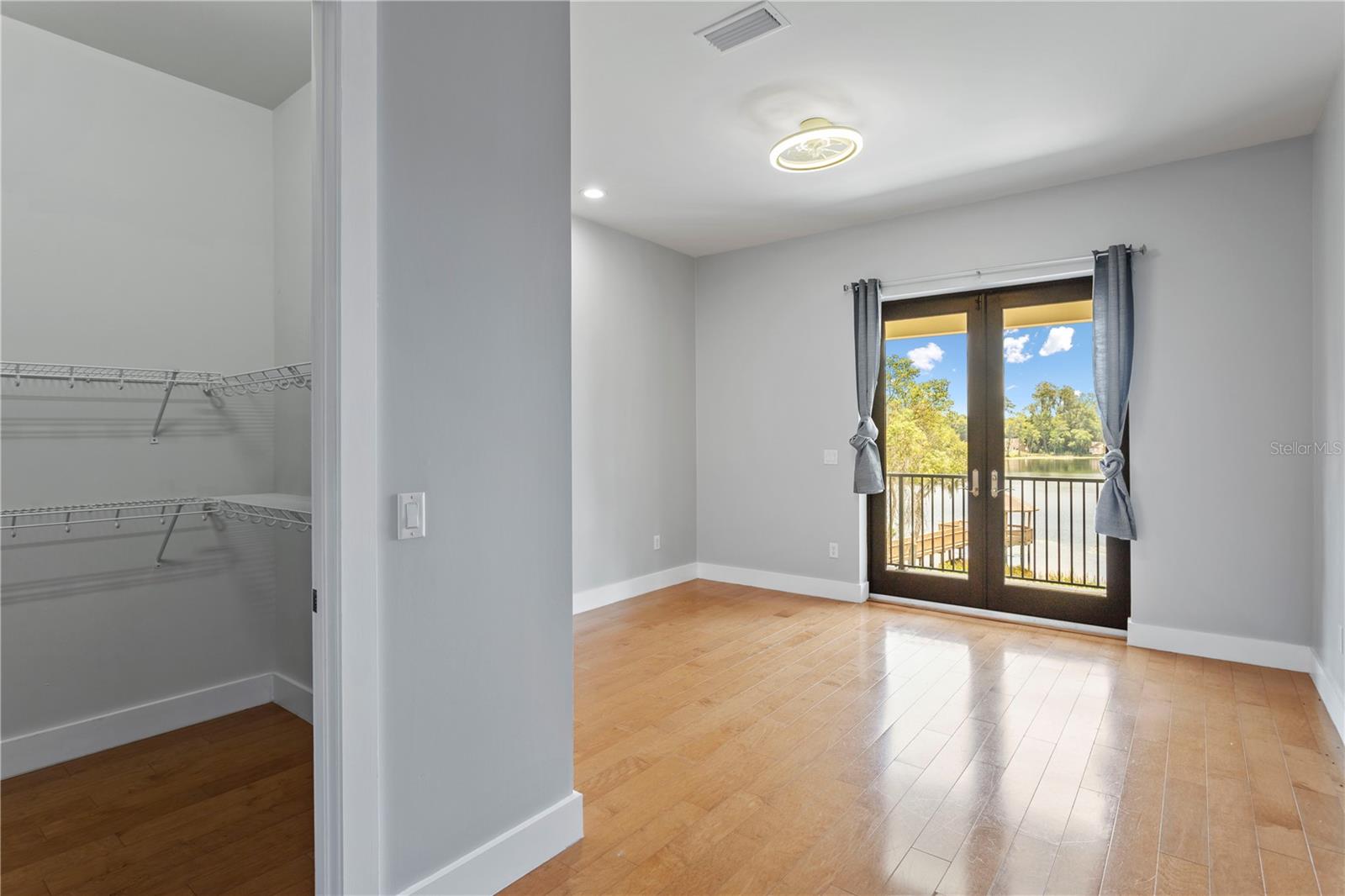 KEYSTONE SHORES ESTATES - Residential