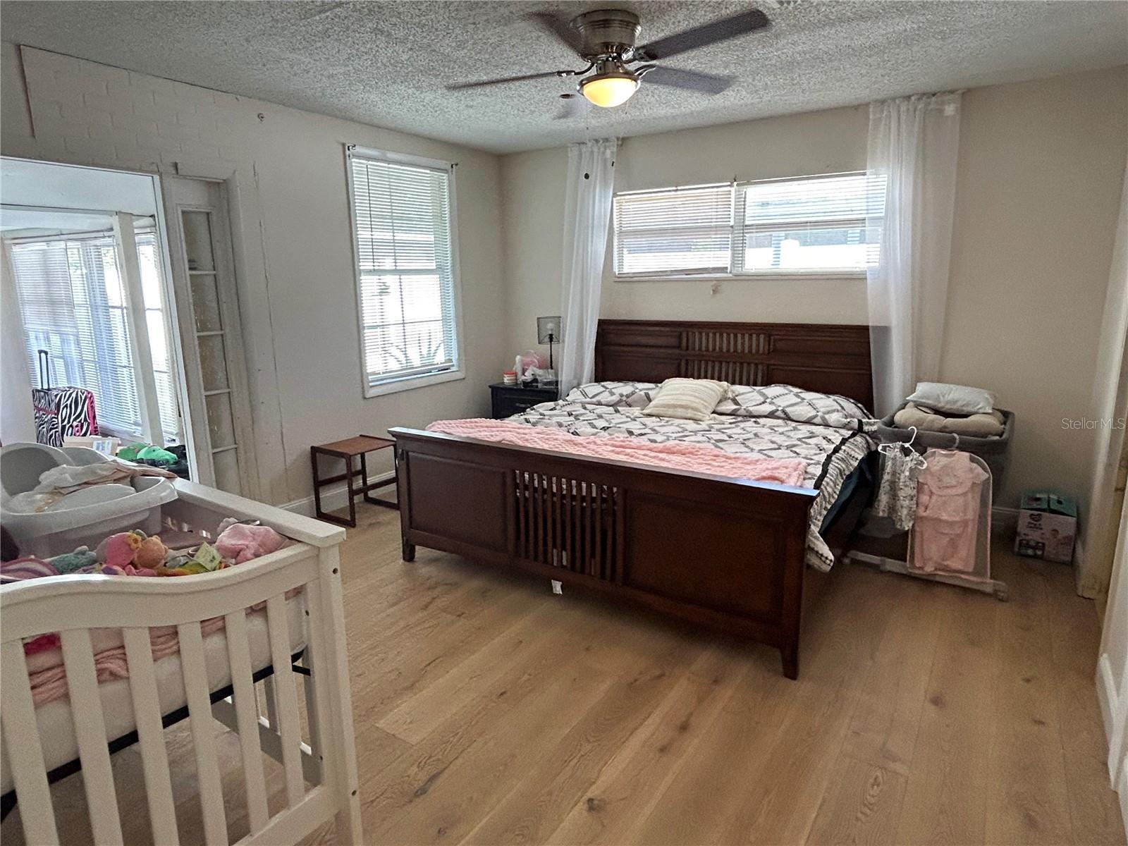 AVONDALE - Residential Lease