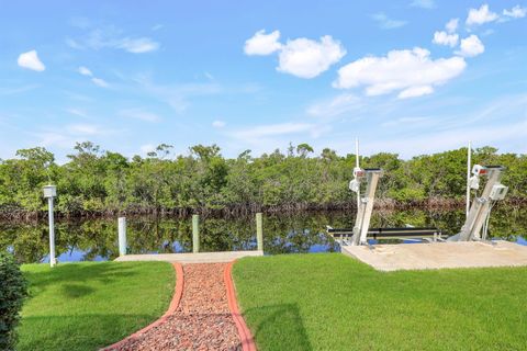 A home in PUNTA GORDA