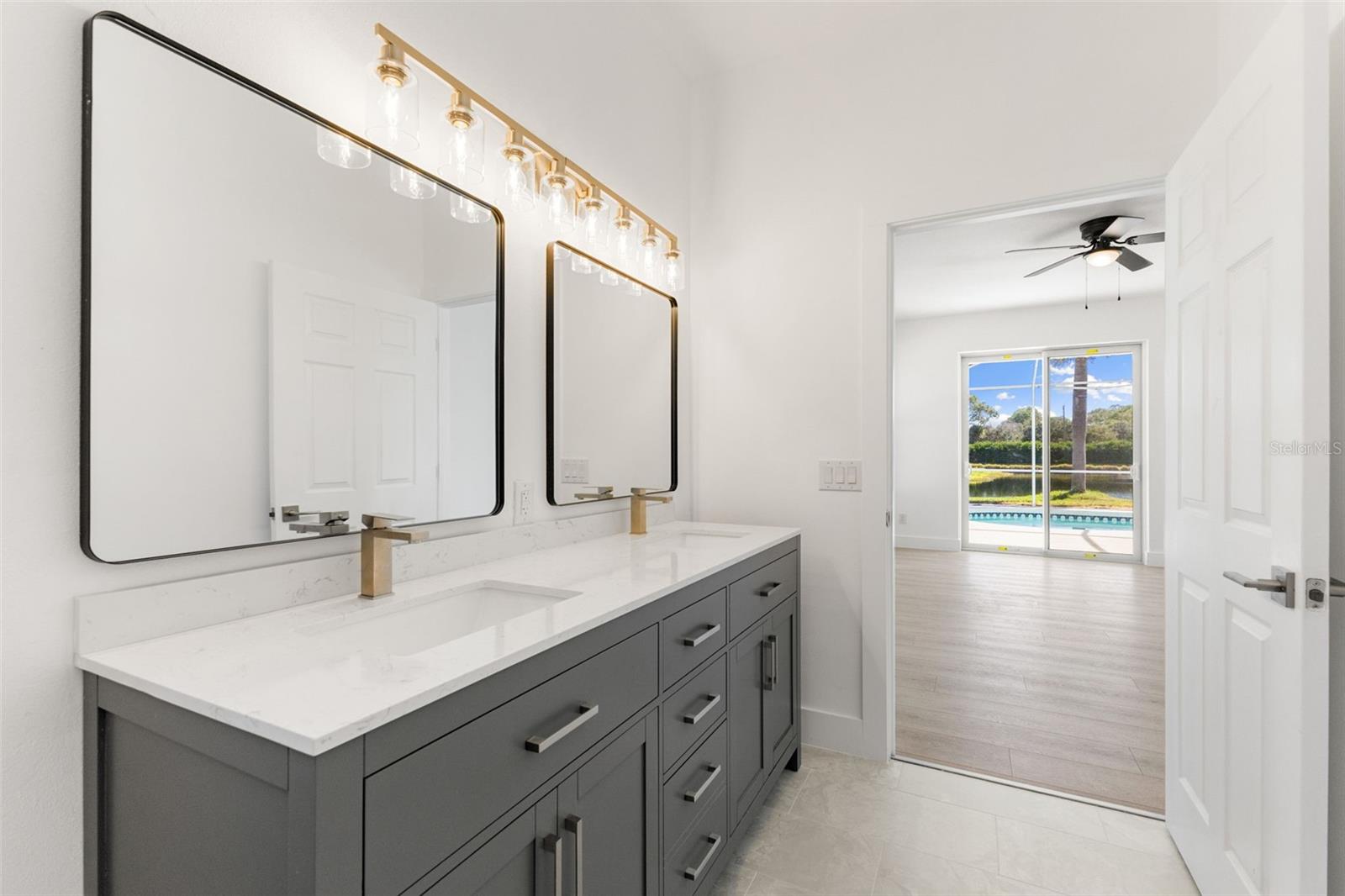 WELLINGTON CHASE - Residential